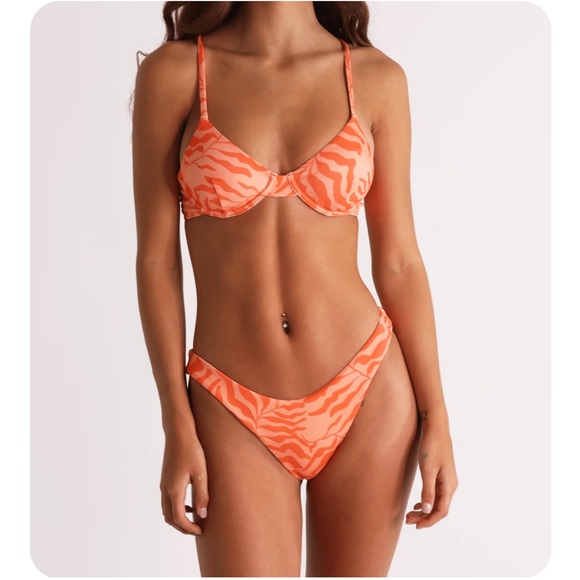 Aurelle Bikini set - Picture 1 of 3